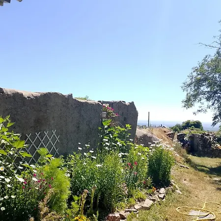 Monte Irago Hostel