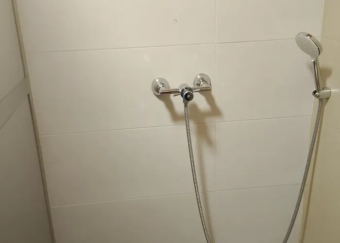 Vandrarhem Monte Irago *